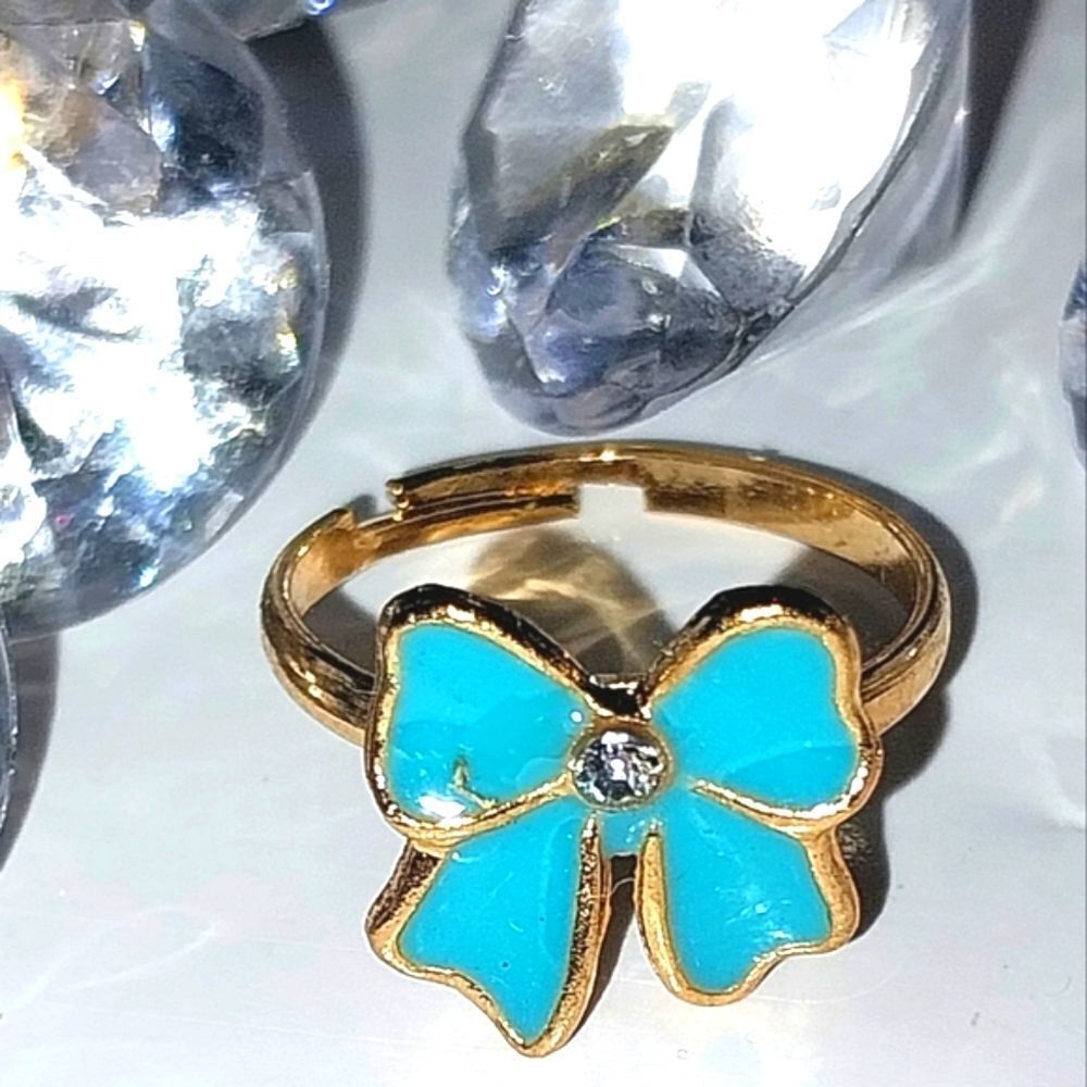 Super cute girls jeweled adjustable ring